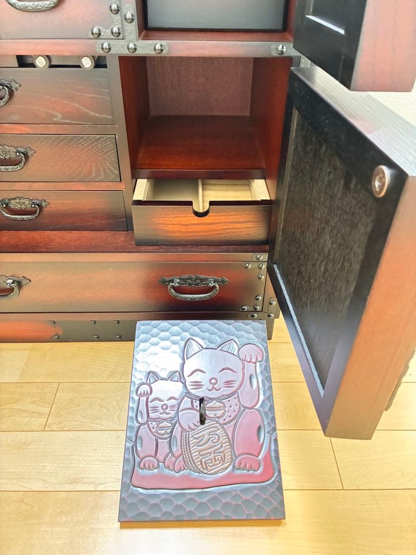 カラクリ箪笥 和箪笥 鎌倉彫