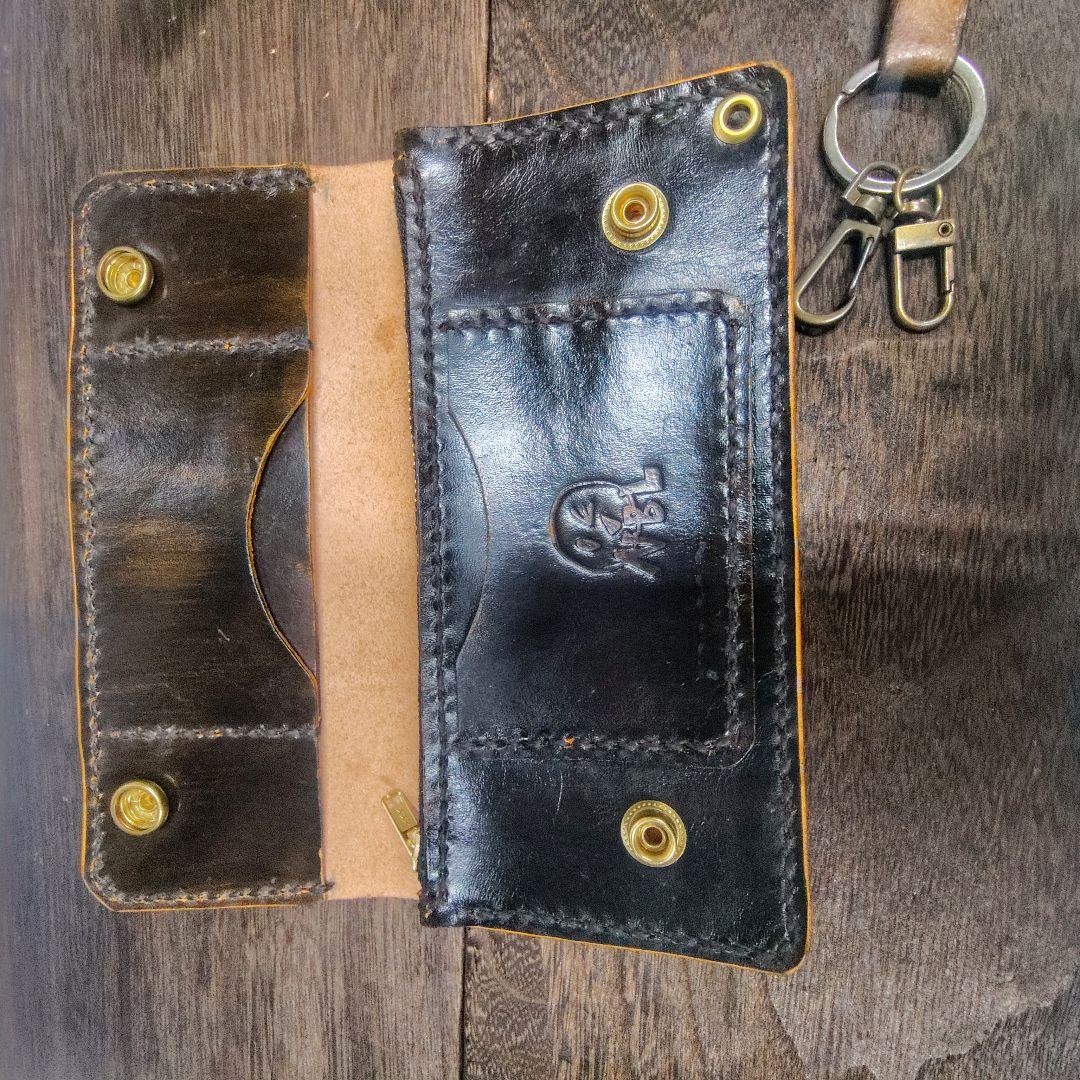 トラッカーウォレット ロング 手染め 黒っぽい焦げ茶