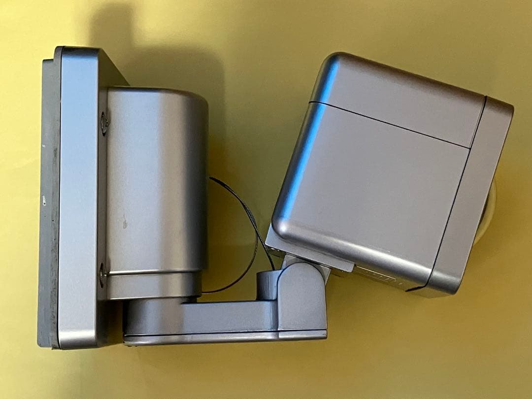 Panasonic センサーカメラ 屋外タイプ VL-CM240