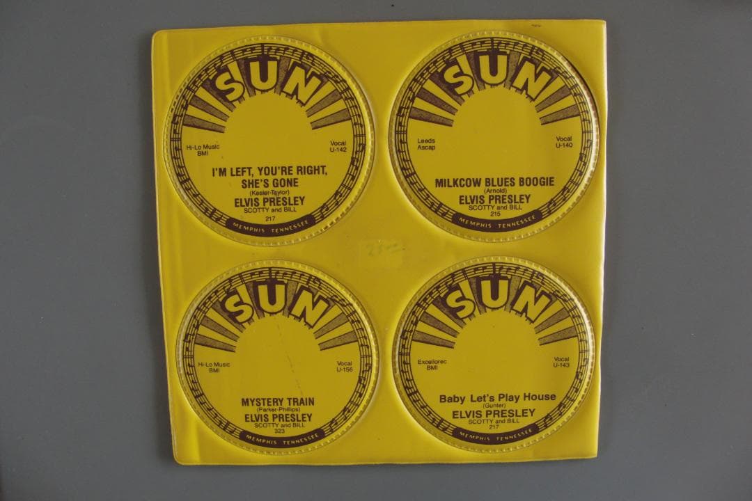 ＳＵＮ　ＳＴＵＤＩＯ（サンスタジオ）グッズセット販売