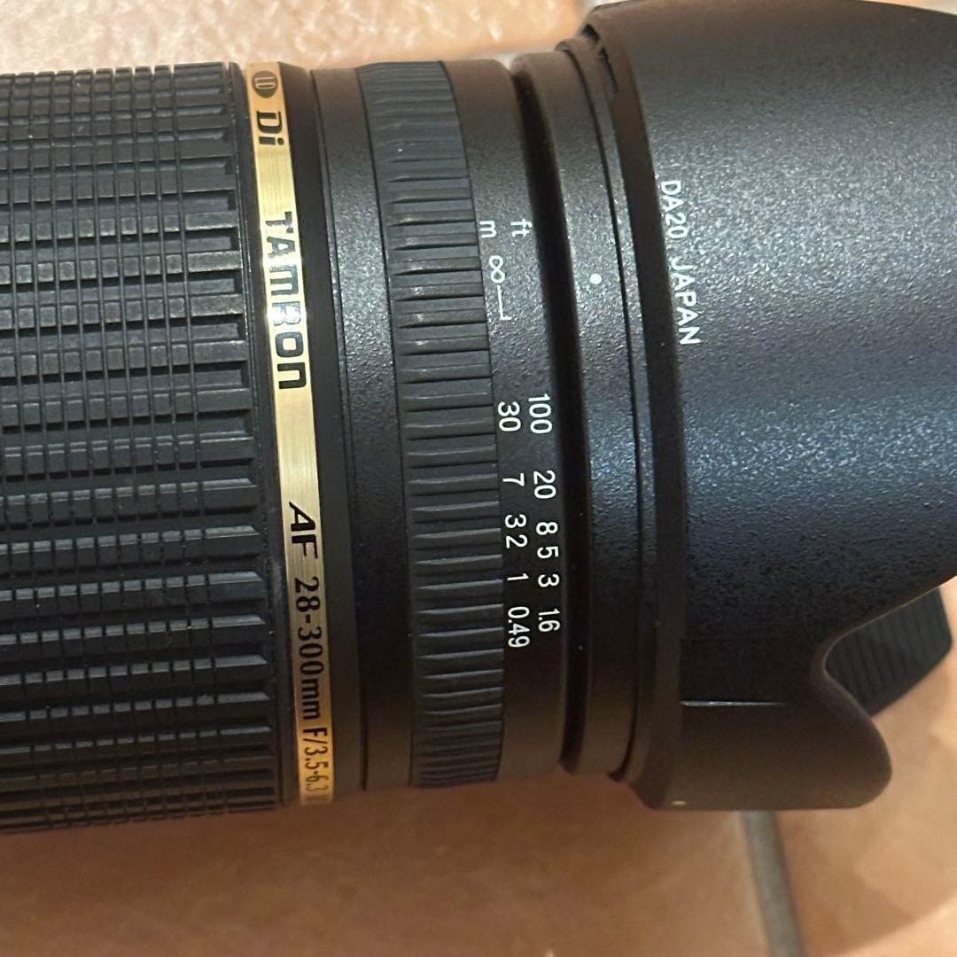 タムロン　28-300 ニコンマウント　手ぶれ補正　F3.5-6.3 日本製