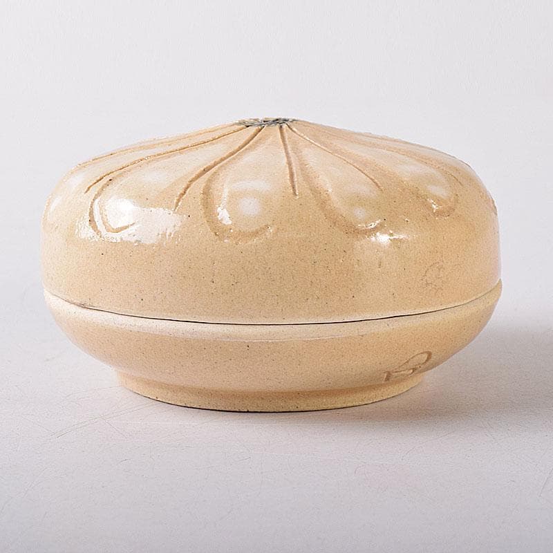 茶道具　春香堂　葵窯　加藤春二作　菊花　千年菊方　香合　共箱　V　7850