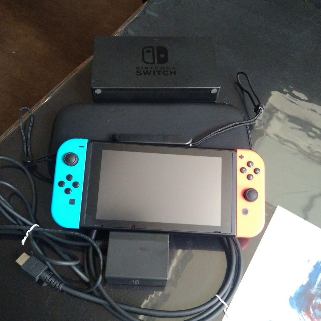 Nintendo Switch 本体、 ケース付き