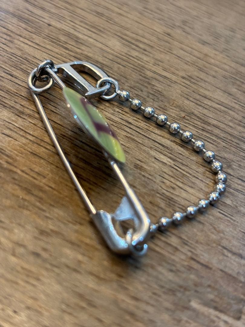 【Christian Dior】 ブローチ ガリアーノ期ドーリーシリーズ