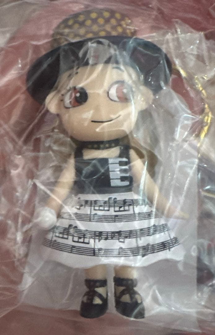 西野カナ　マスコット　キーホルダー