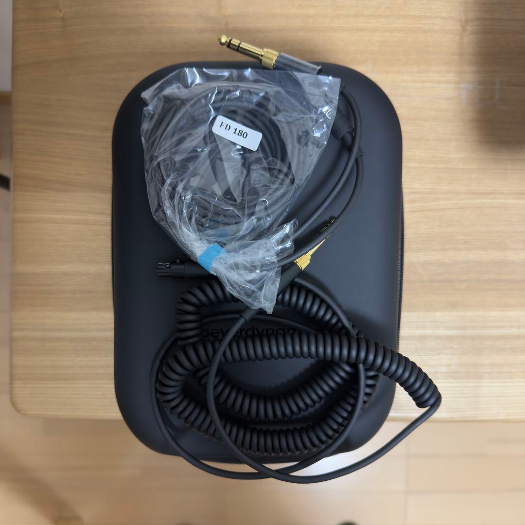 ヘッドホン Beyerdynamic DT1770PRO