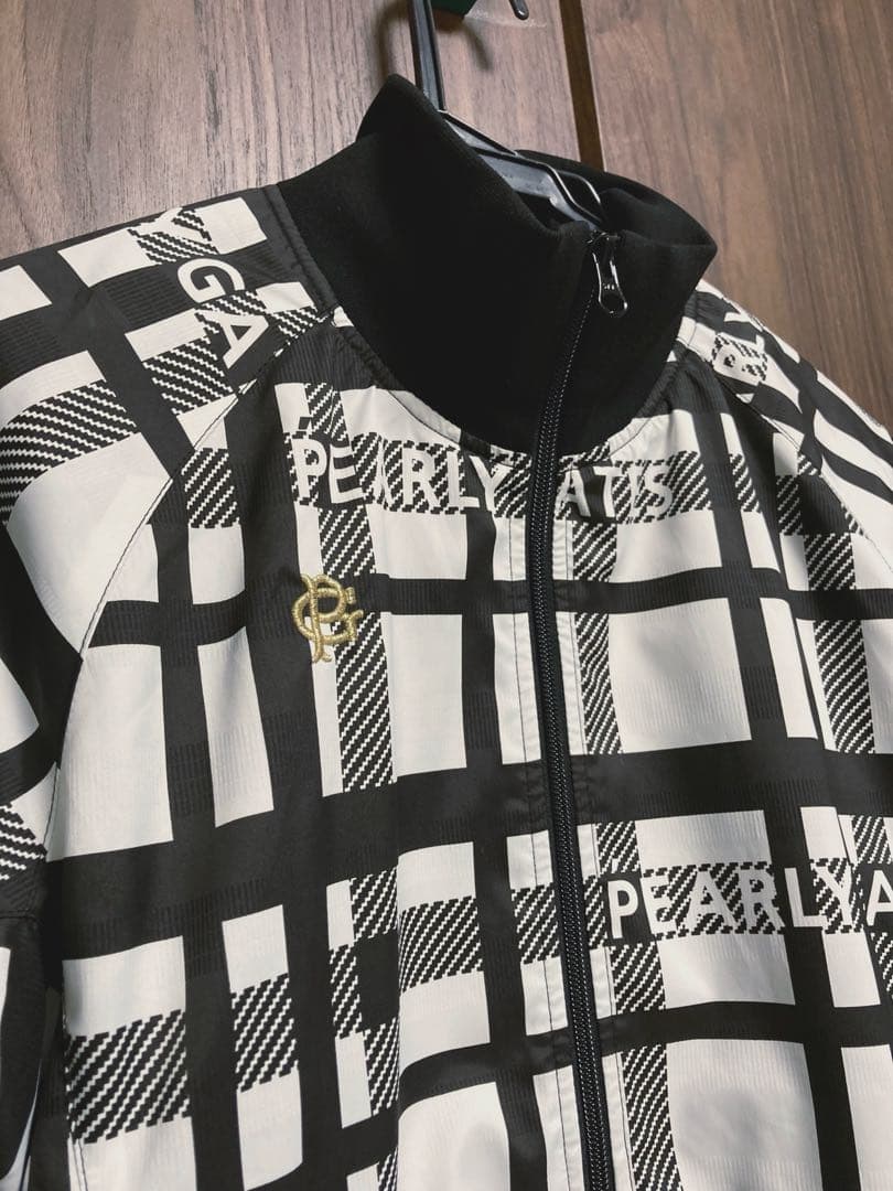 お値下げ　美品　パーリーゲイツ レディース　蓄熱ジャケット