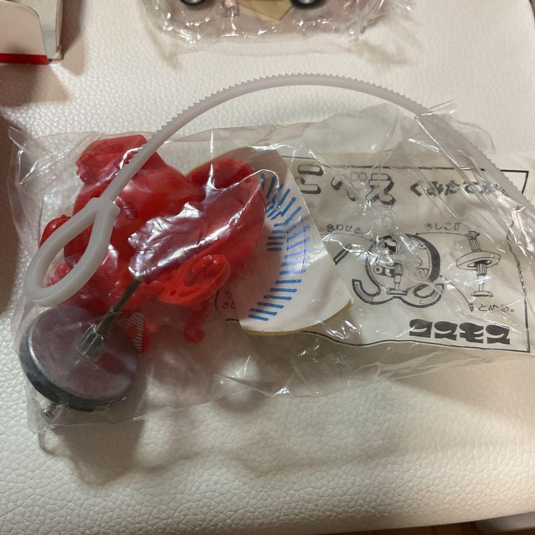 コスモス、昭和レトロおもちゃ