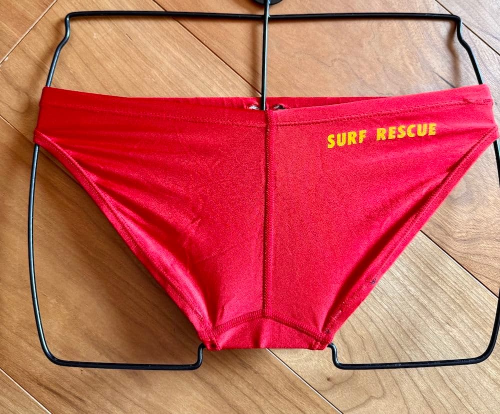 【レア】SPEEDO　ライフセーバー使用品　レッド　Mサイズ　競パン　光沢