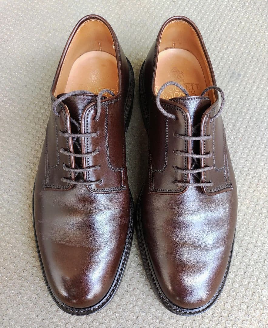 クロケットアンドジョーンズ プレーントゥ　UK5