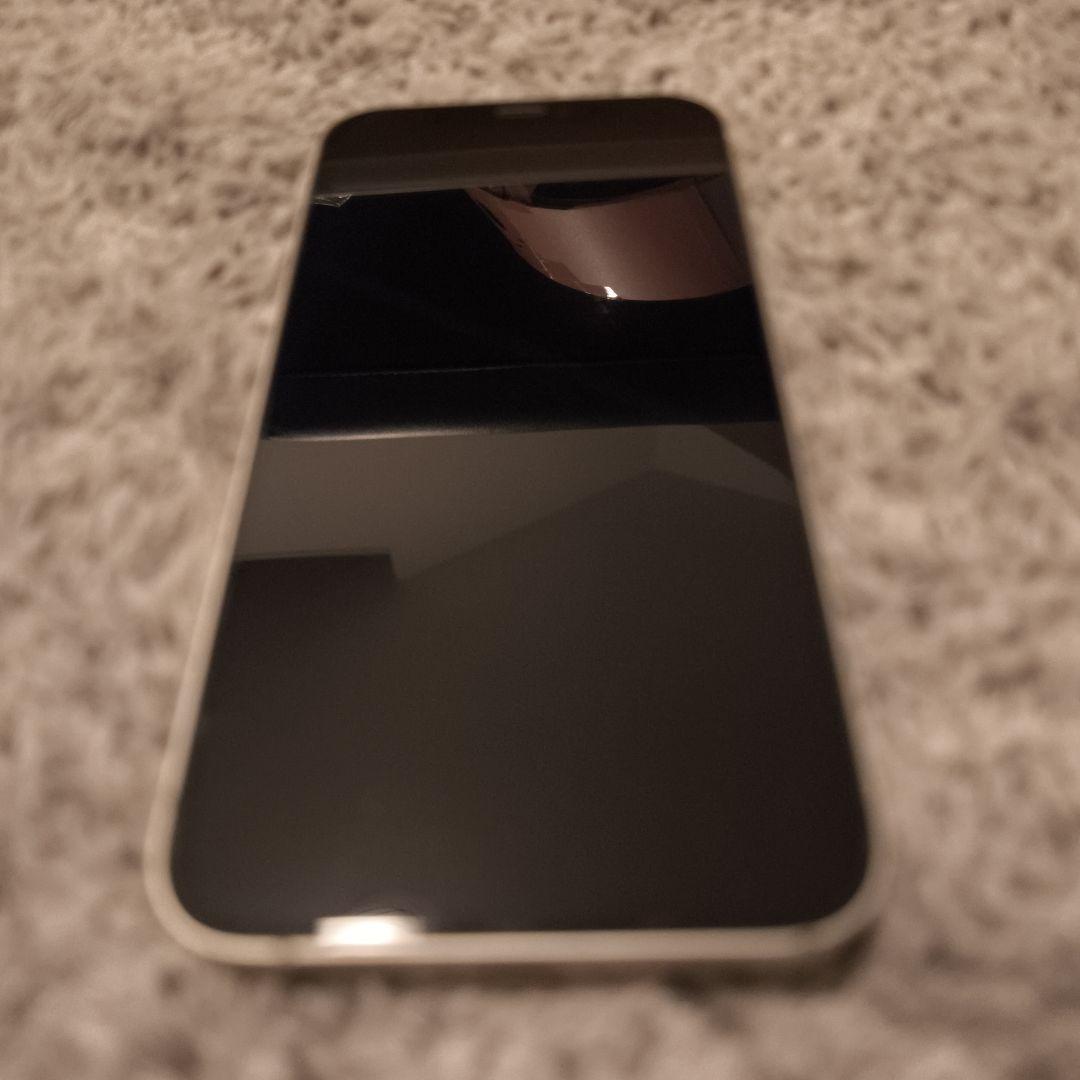 美品 Apple iPhone 12 本体SIMフリー 83%