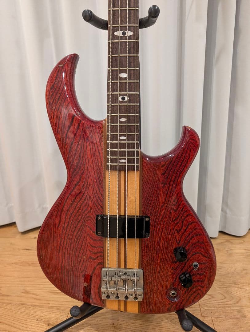 Aria Pro II SB-R60 エレキベース