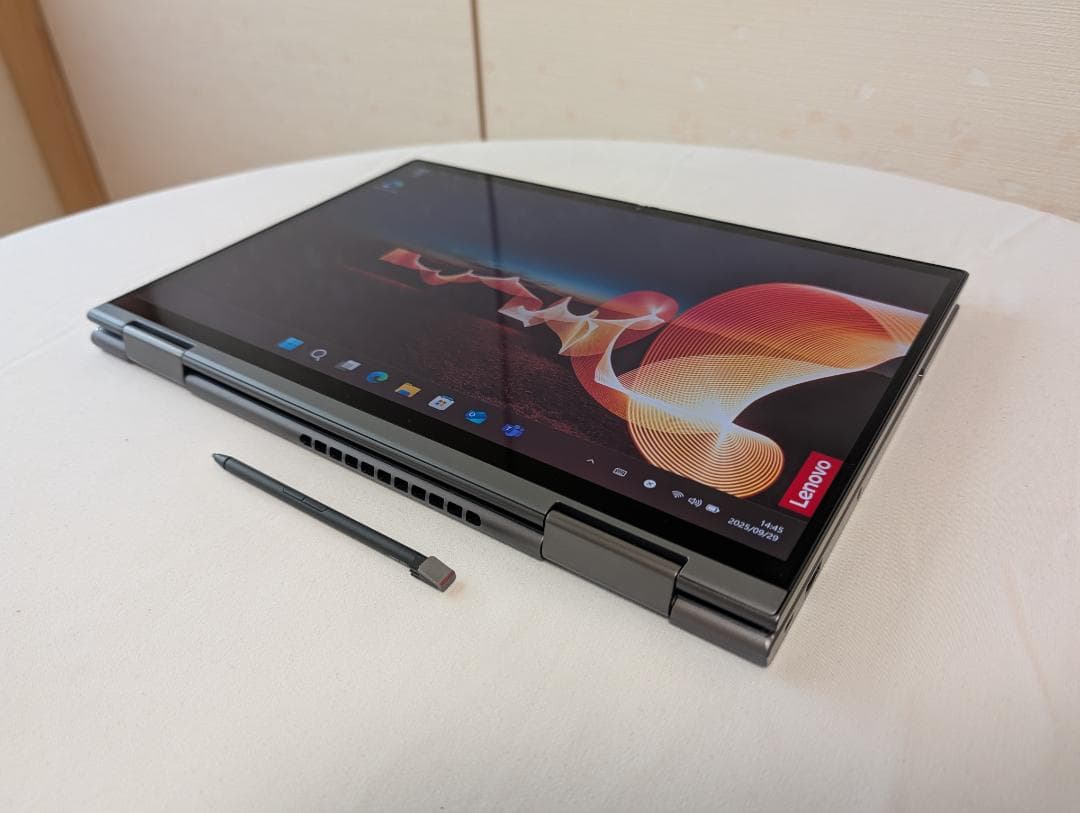 ThinkPad X1 Yoga Gen6 i7/16G/4Kタッチ/英語KB