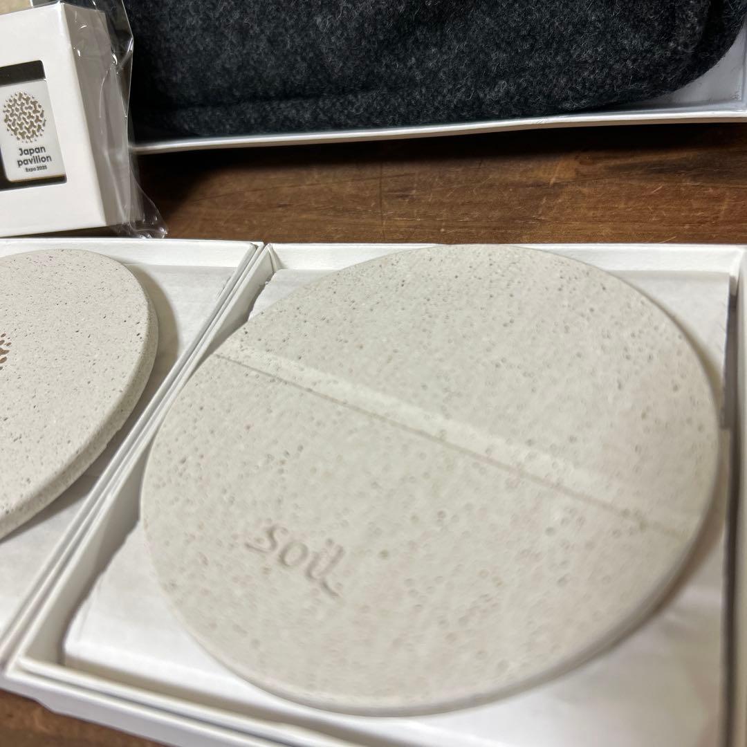 EXPO大阪・関西万博2025 VIP ピンバッジ　コースター　ポーチ　4点