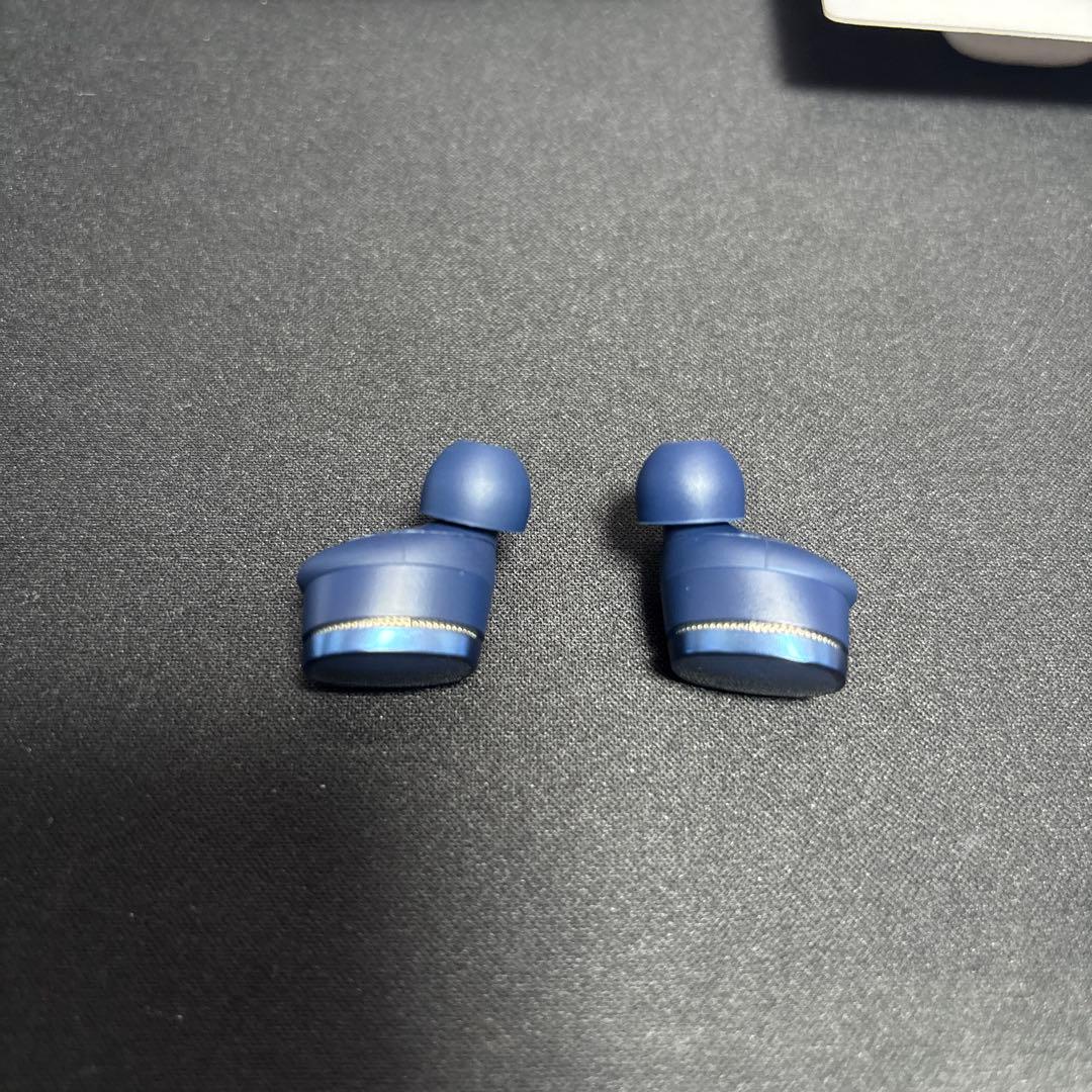 Bowers & Wilkins Pi8 ミッドナイト・ブルー