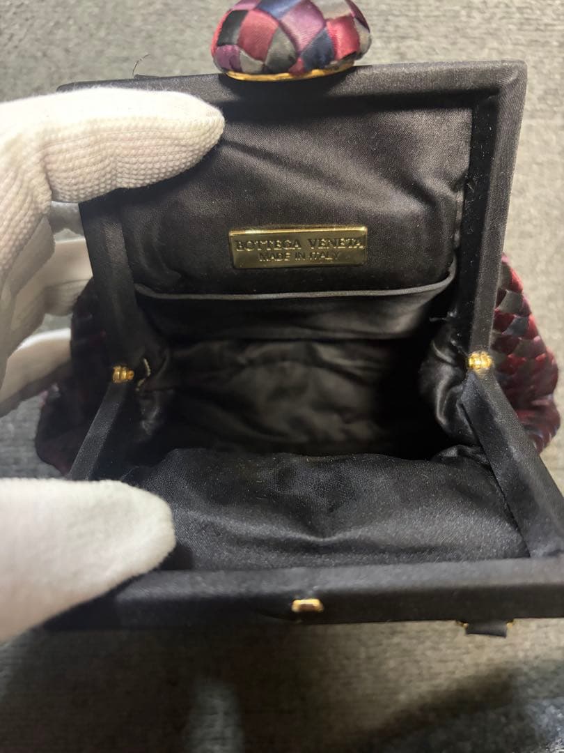 ボッテガヴェネタ イントレチャート　がま口チェーンショルダーバッグ