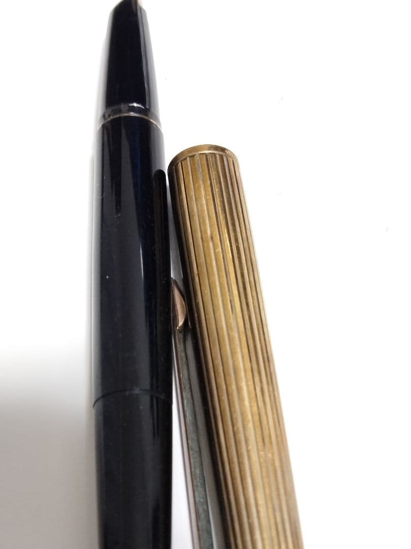 モンブラン Montblanc 227 万年筆 黒と金 14金 585