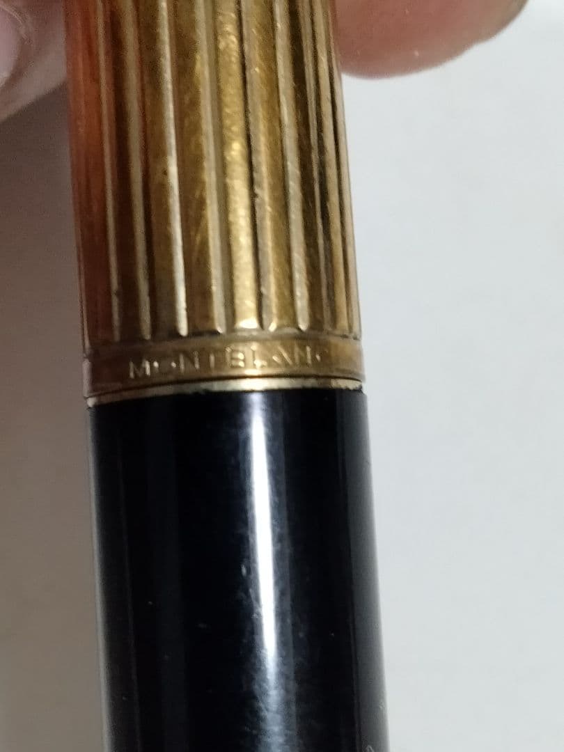 モンブラン Montblanc 227 万年筆 黒と金 14金 585