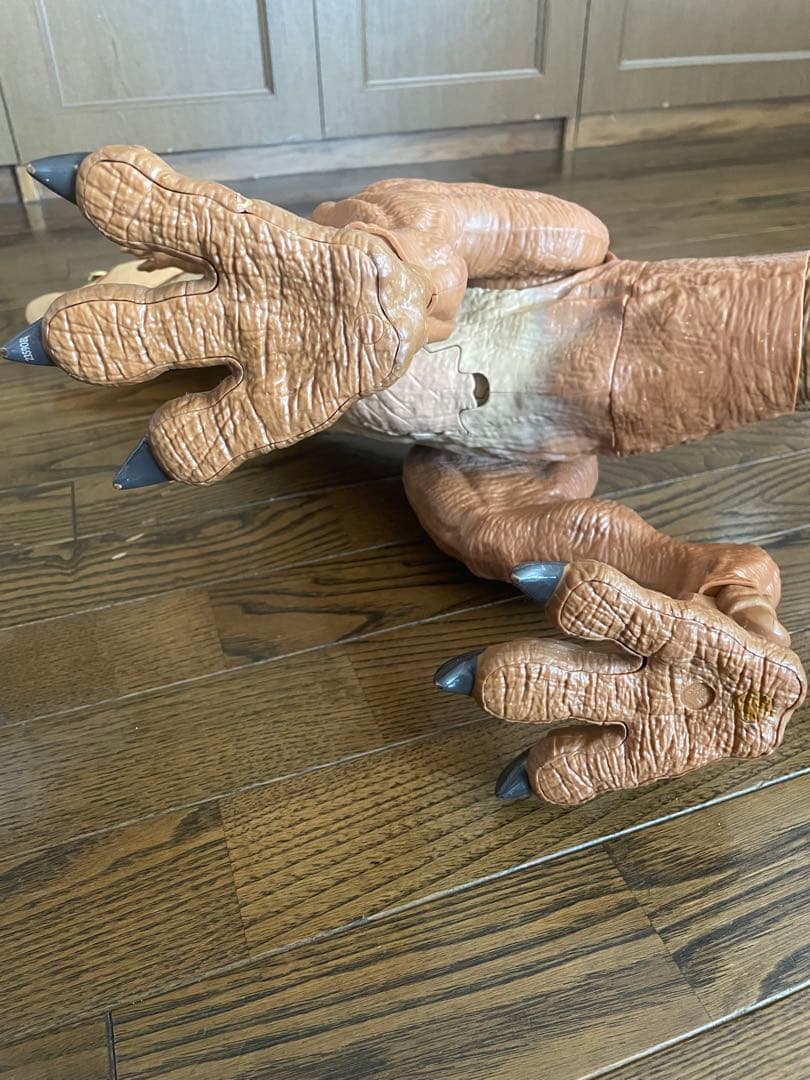 MATTEL ティラノサウルス　カルノタウルス　2体　スーパービッグサイズ