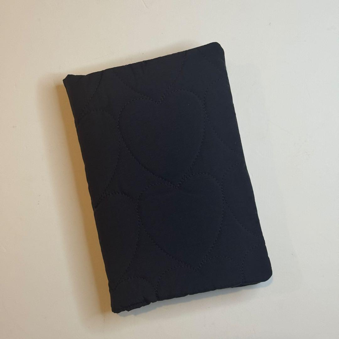 バインダーカバー　ブラック　ビッグハート　A6 韓国　貯金