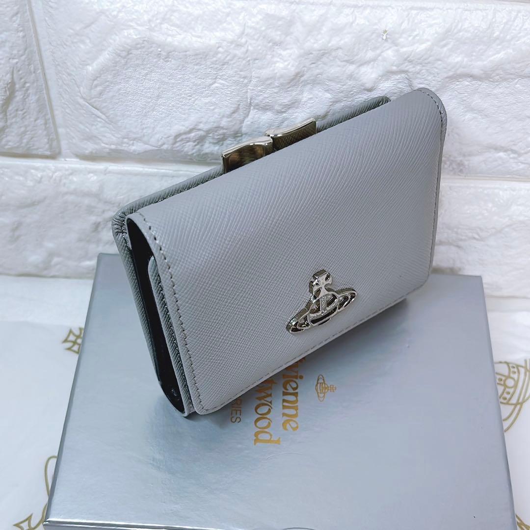 【ショッパー付き】新品 ヴィヴィアン・ウエストウッド　三つ折り財布 グレー