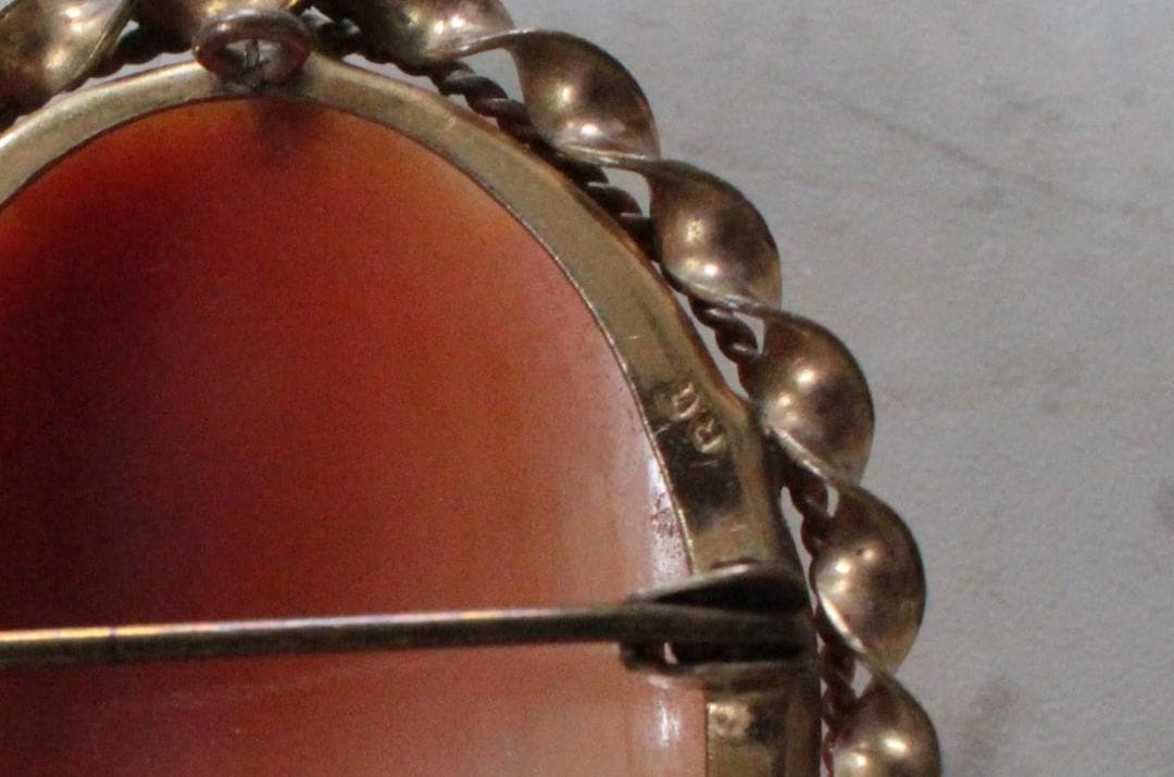 【E】アンティークシェルカメオブローチ