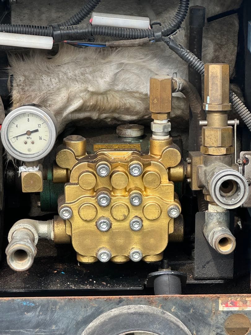 2. ツルミガソリンエンジン式高圧洗浄機 HPJ-5ESM