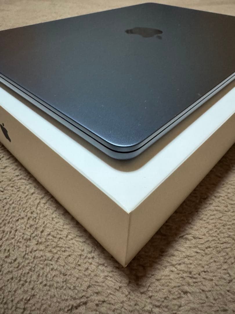 【ほぼ未使用】MacBook AirM3 バッテリー100%