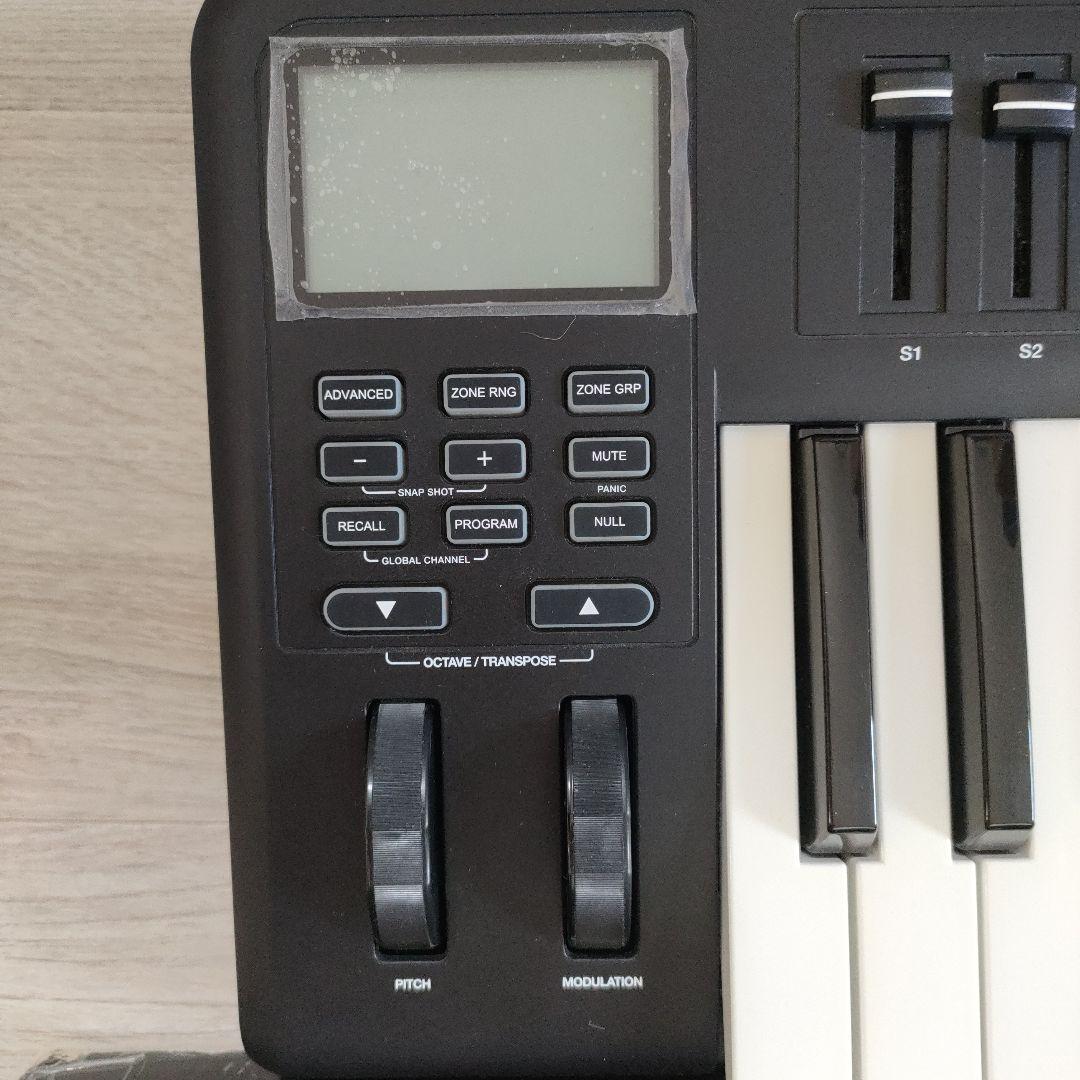 鍵盤楽器 Alesis QX61 61-Key USB/MIDI Controller