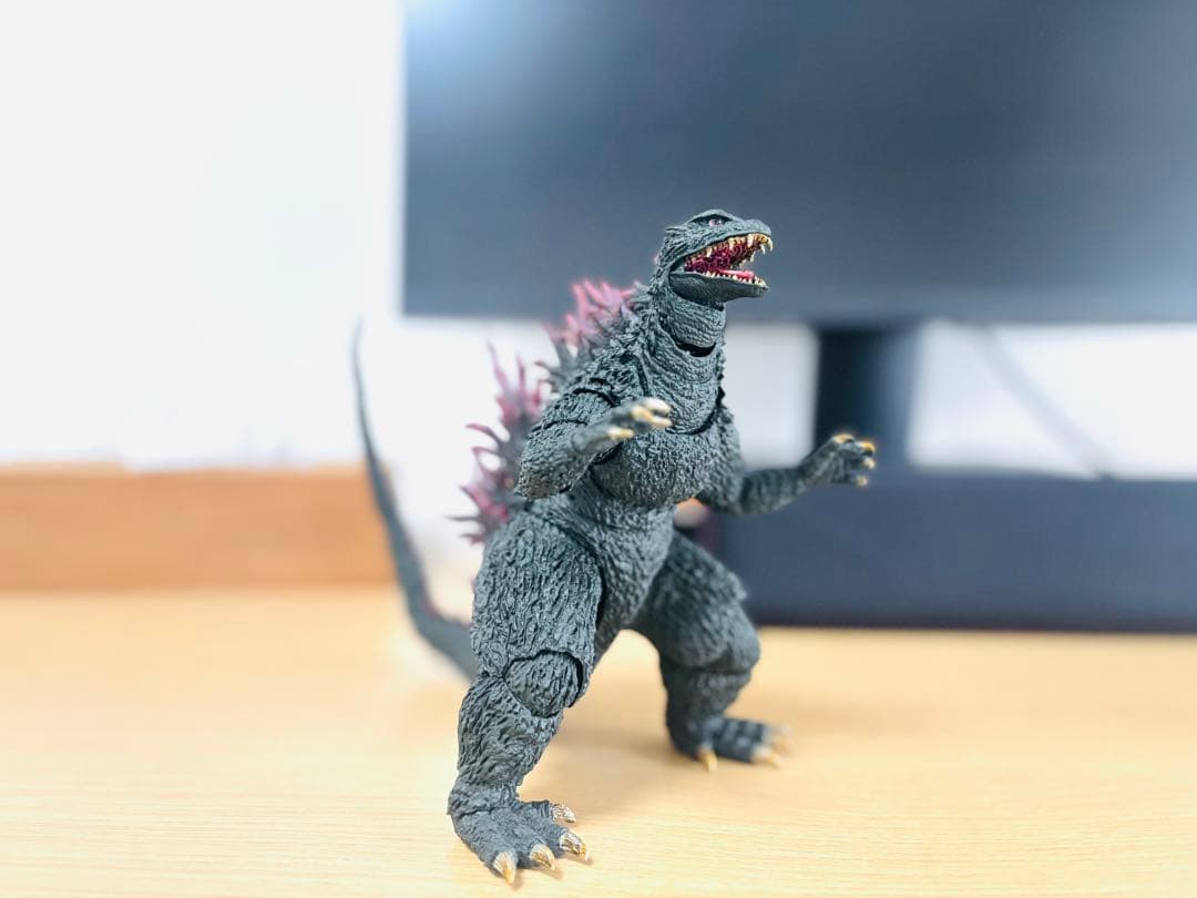 S.H.MonsterArts モンスターアーツ　ゴジラ　2000
