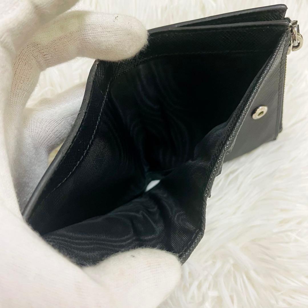 極美✨PRADA 二つ折り財布 サフィアーノレザー 三角ロゴ ブラック