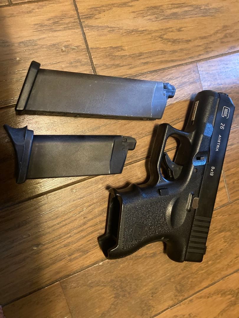 東京マルイ　Glock 26 マガジン2本
