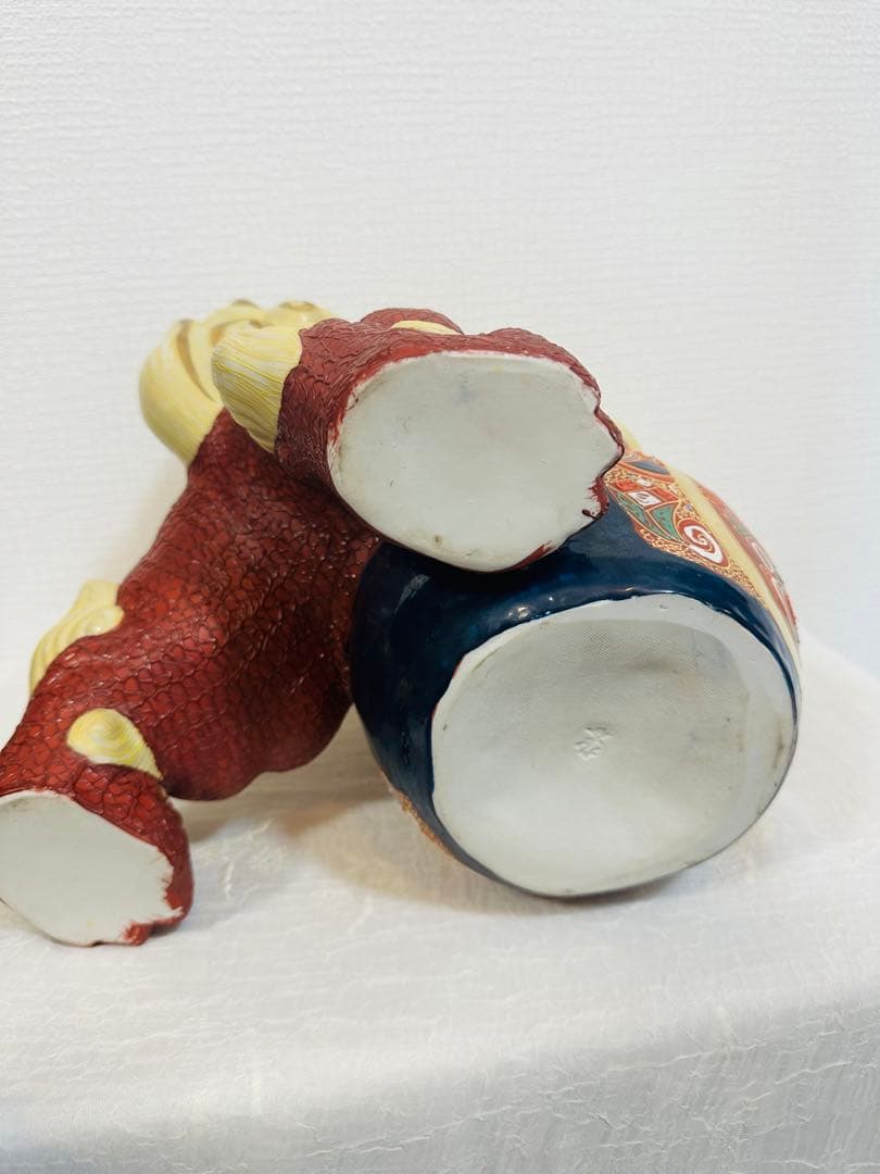 九谷焼　玉乗り獅子