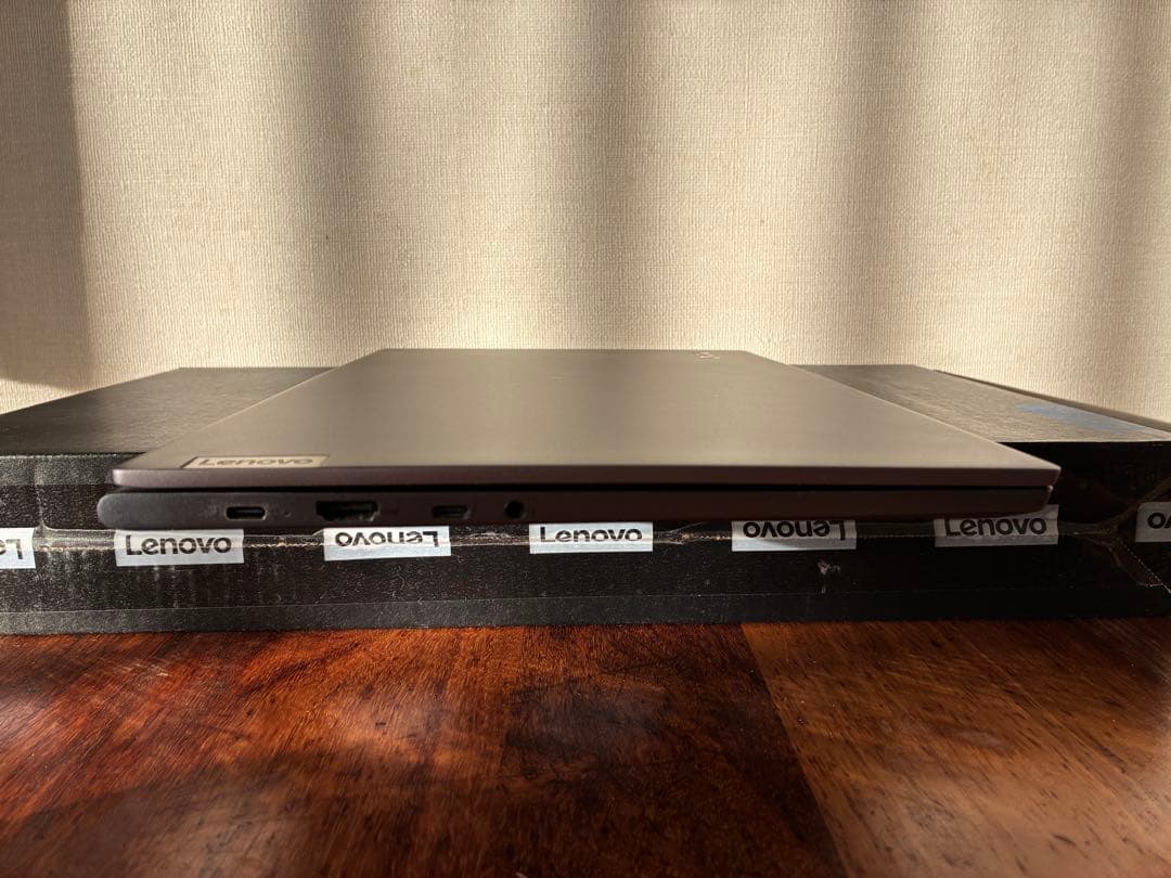 Lenovo Corei7 15.6インチ Windowsノート本体