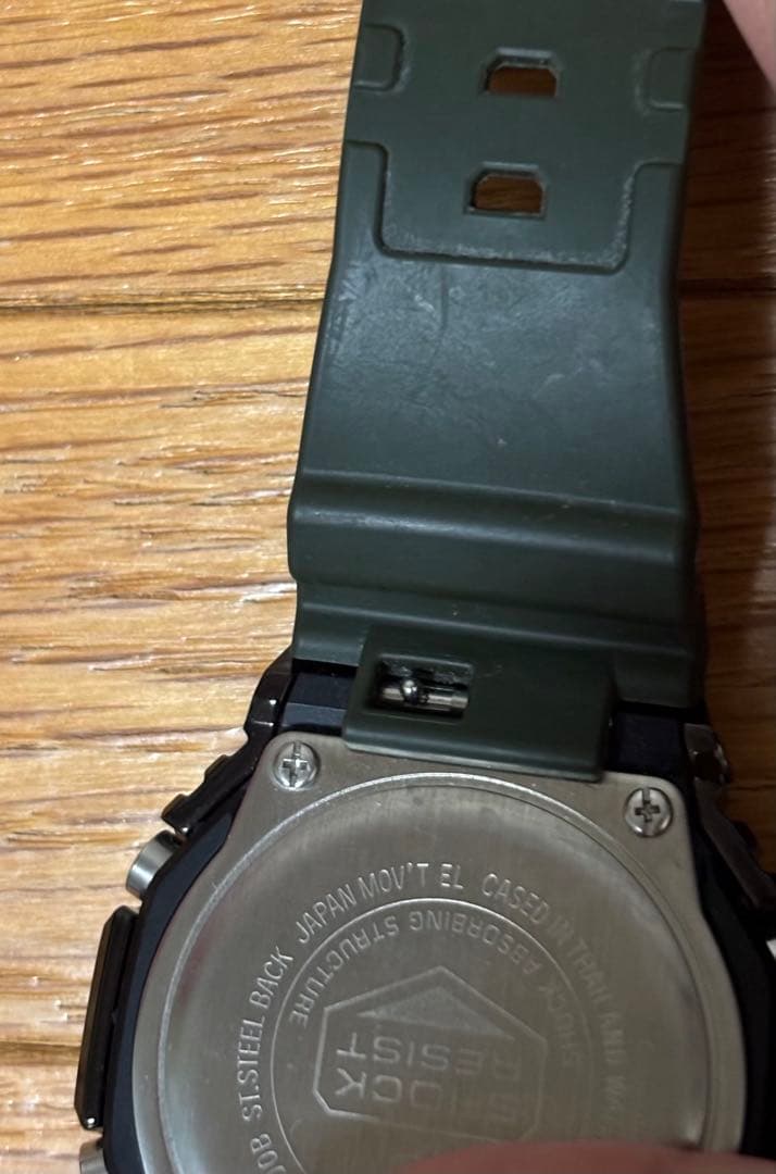 ニ*ン様 CASIO G-SHOCK GM-2100B グリーン