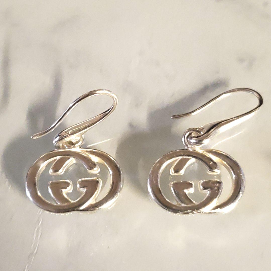 【美品☆洗浄済☆即日発送】GUCCI ピアスインターロッキングG フックa033