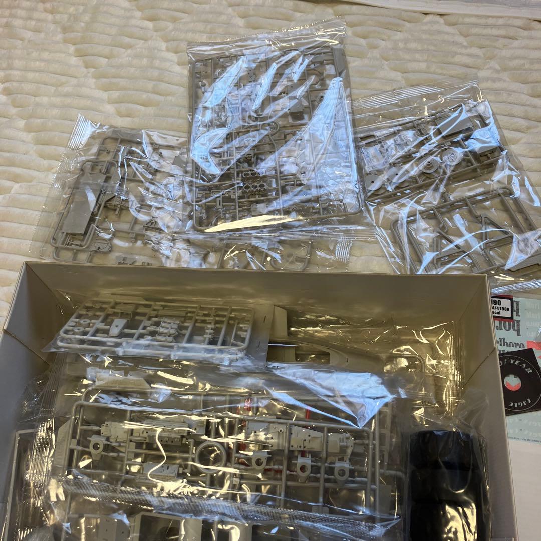 McLaren MP4/4 1988 1/12スケール