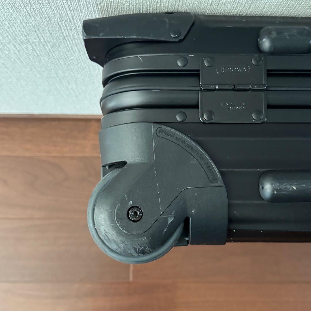 リモワ トパーズ ステルス 32L 2輪　ブラック