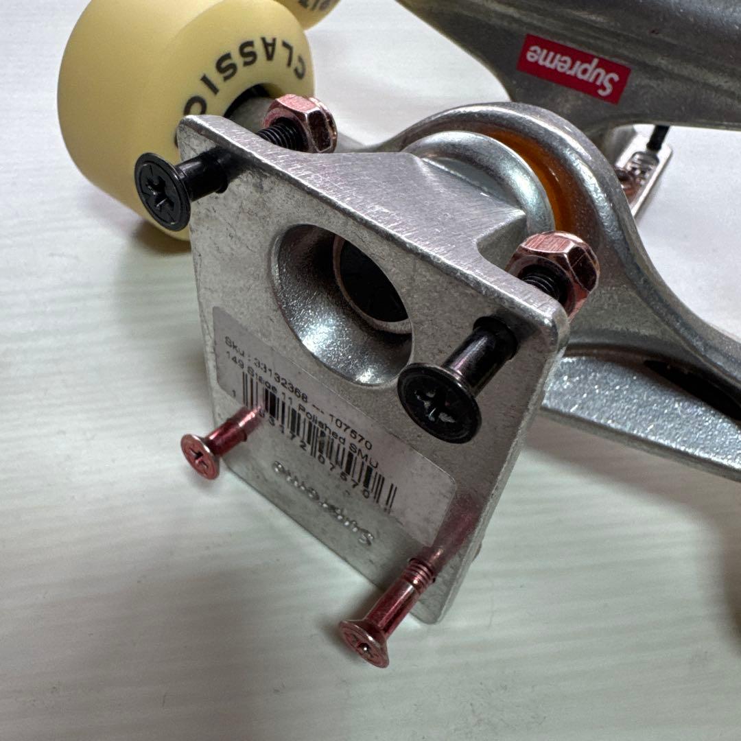 Supreme Independent スケートボード トラック