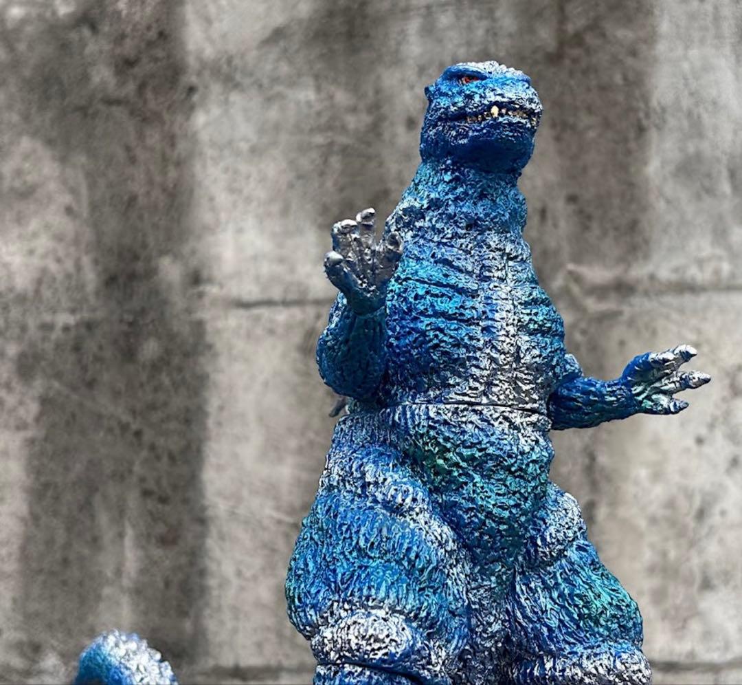 ドリームプラネット 1984 ゴジラ ソフビキット ブルー