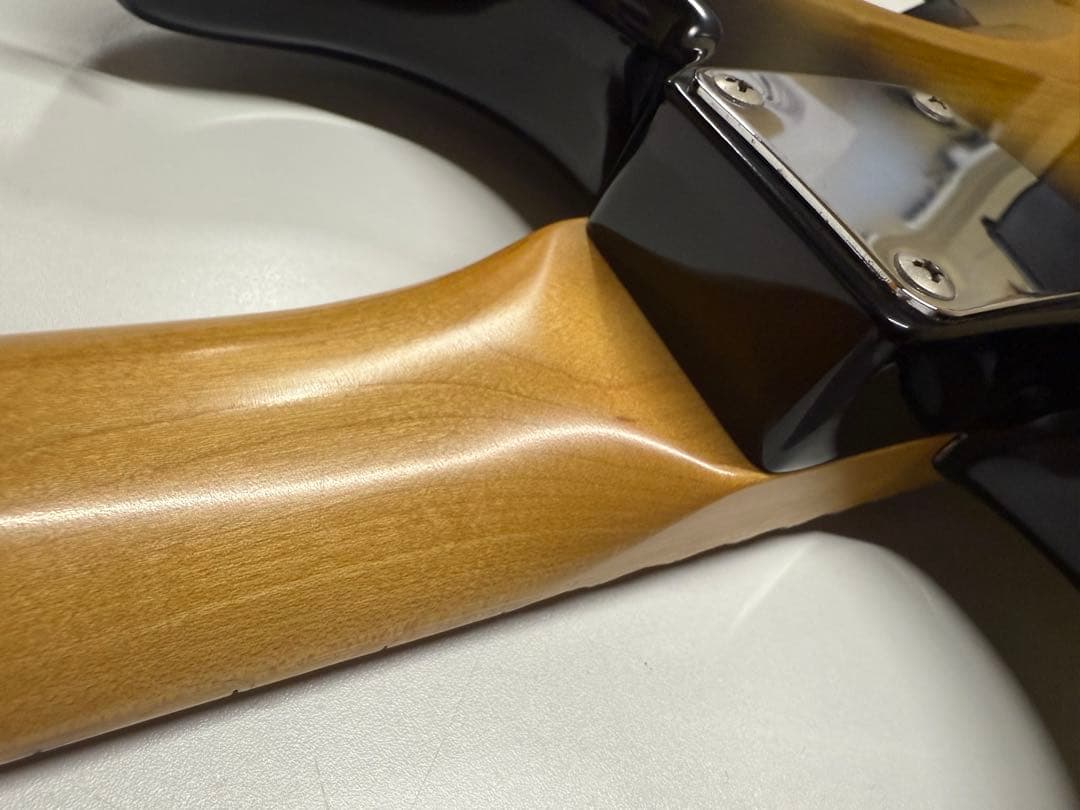 Chandler /ソリッド