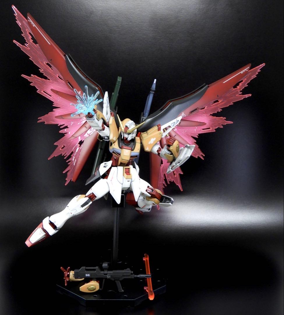 モ*コ様 HGCE デスティニーガンダム (ハイネ専用機) / ガンプラ 完成品