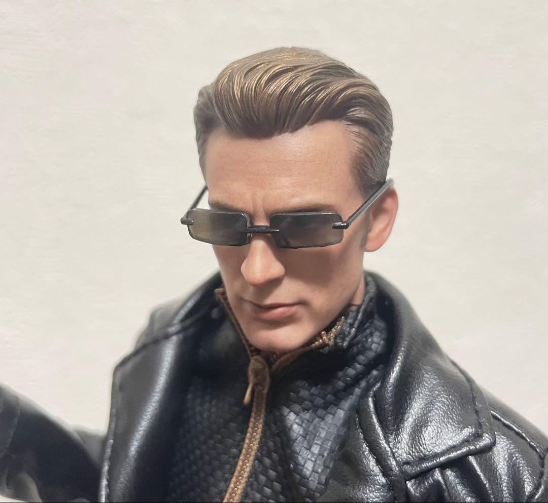 1/6 アルバート・ウェスカー ミッドナイトバージョン ホットトイズ カスタム