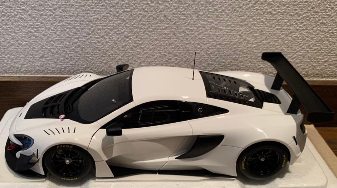 1/18 McLaren / マクラーレン 650S GT3 ホワイト
