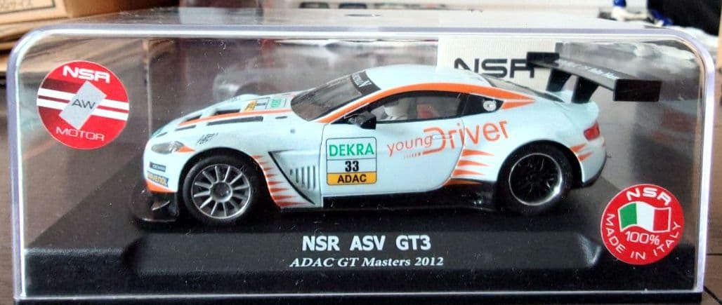 NSR 1/32 アストンマーティン　ASTON MARTIN