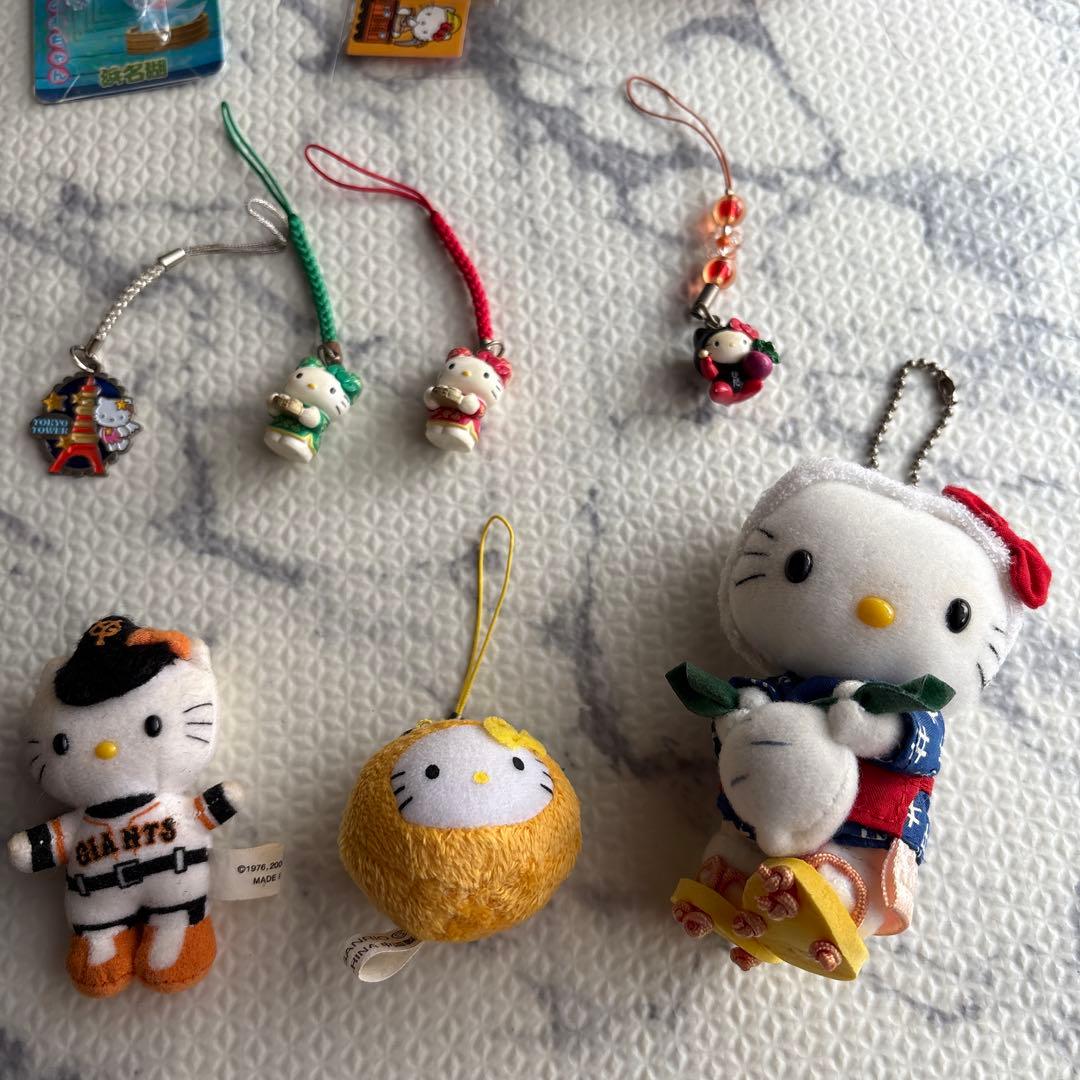 ご当地キティなどまとめ売り