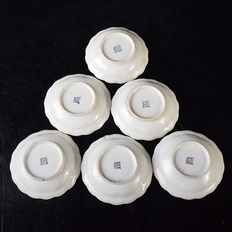 肥前伊万里焼　古伊万里　染付　丸紋　輪花皿　六客　時代箱付　C　R8170