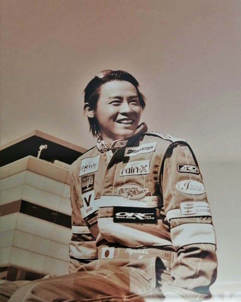 限定18部レーサー河村隆一シリアル直筆サイン入り額装Tourbillon山内順仁