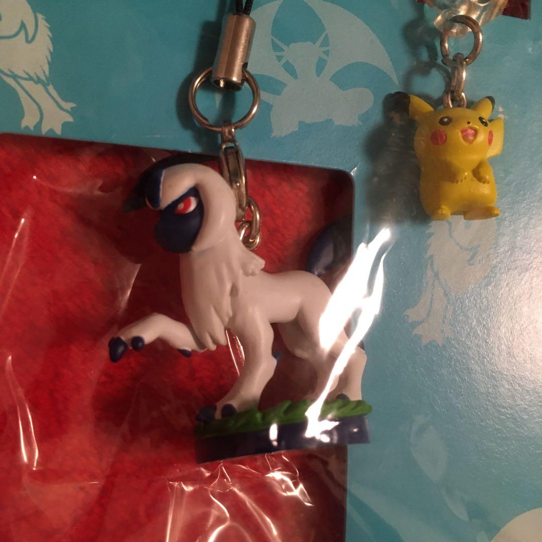 ポケモンセンター　ピカチュウ アブソル ストラップ　アンテナマスコット