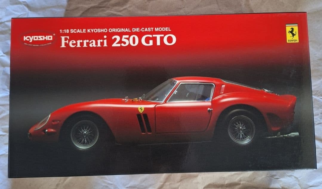 完全新品未開封 京商 1/18 フェラーリ250GTO ハイエンドモデル
